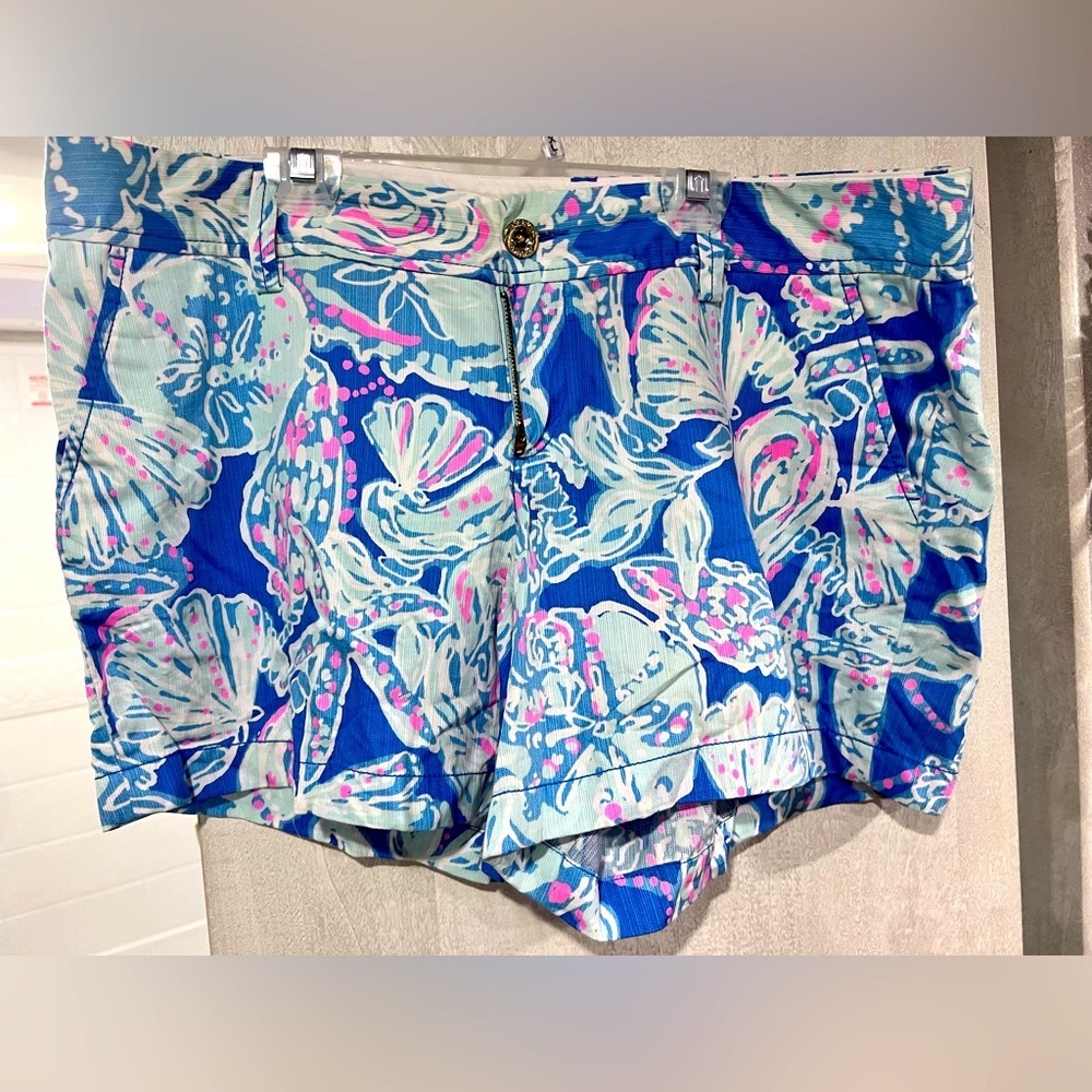 Lilly Pulitzer Callahan style shorts. Size 16 GUC